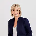 Lisa Larter Group logo